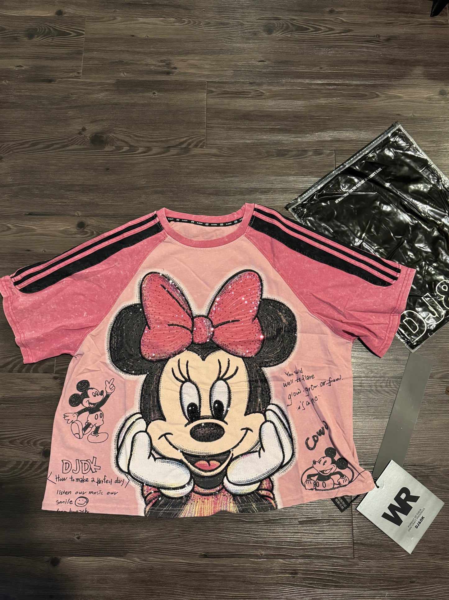 Pink Minnie Mouse Sequin T-shirt(oversized)