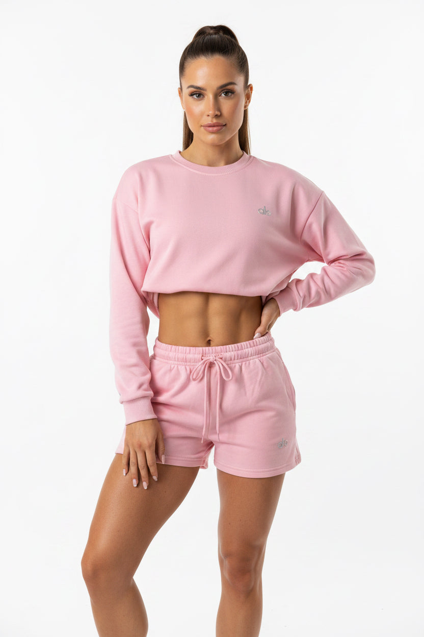 Set deportivo de short y sudadera